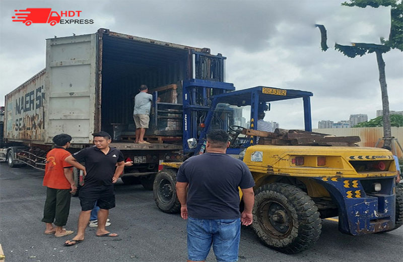 Chành xe gửi hàng thanh hóa vĩnh phúc đội ngũ nhân viên tài xế nhiệt tình