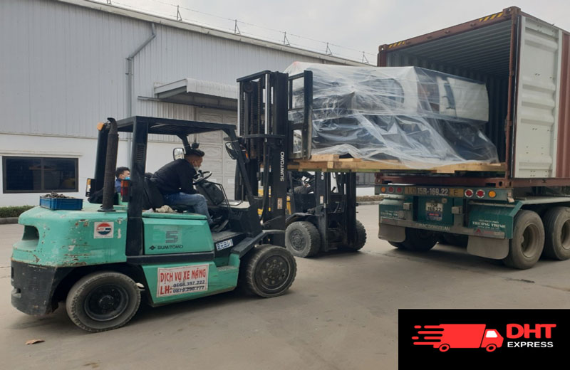 Nhà xe vận chuyển hàng hóa với nhiều năm kinh nghiệm đầy đủ các loại xe